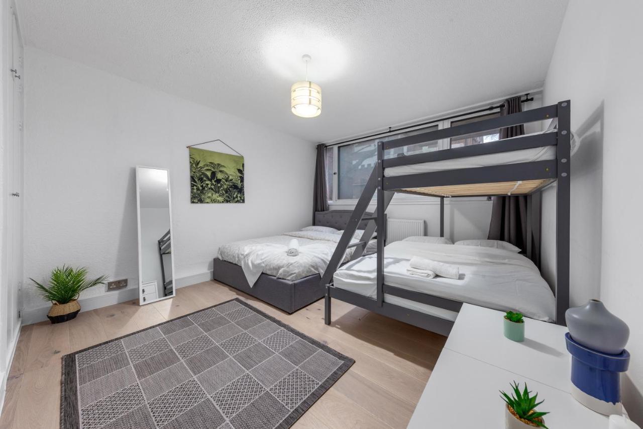 Apartamento Sleep14 In Victoria London 43Vpr Exterior foto